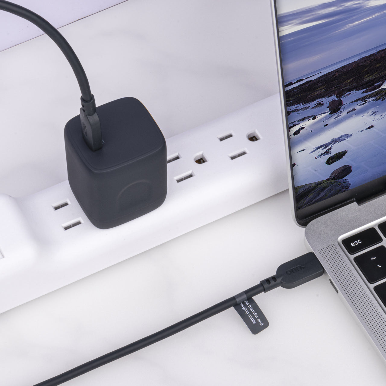 onn GAN 67W Laptop Charger with 1 USB-C Port, Compatible for Apple,Dell,HP,Asus,Acer,Lenovo,Grey