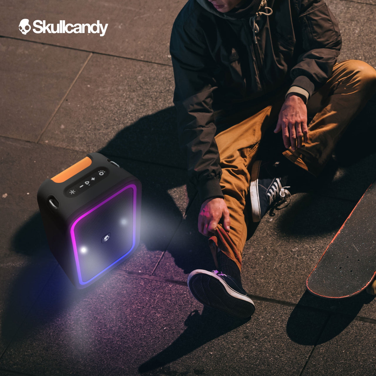 Skullcandy Stomp Waterproof USB Charge Out LED Lighting Wireless Bluetooth Portable Speaker, Black